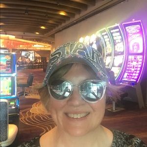 Meet your Posher, Mary